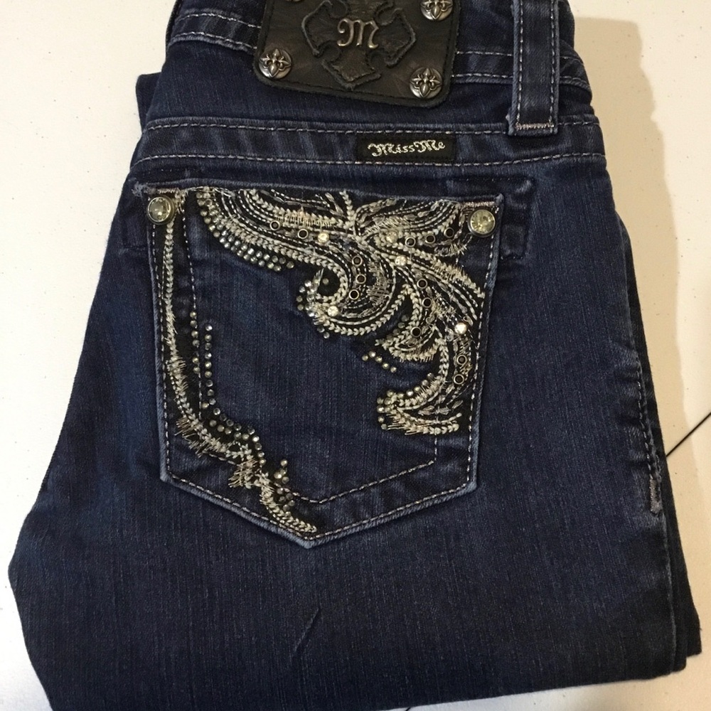 Miss Me Dark Blue Skinny Capris with Silver Embellished Pocket